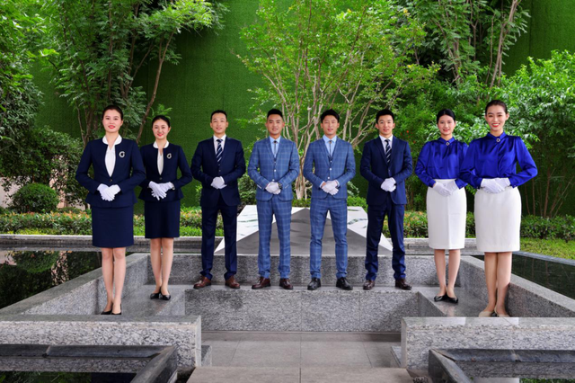 用心创造满意服务,成就城市美好生活:蓝润远鸿服务获“2022四川品质物业”